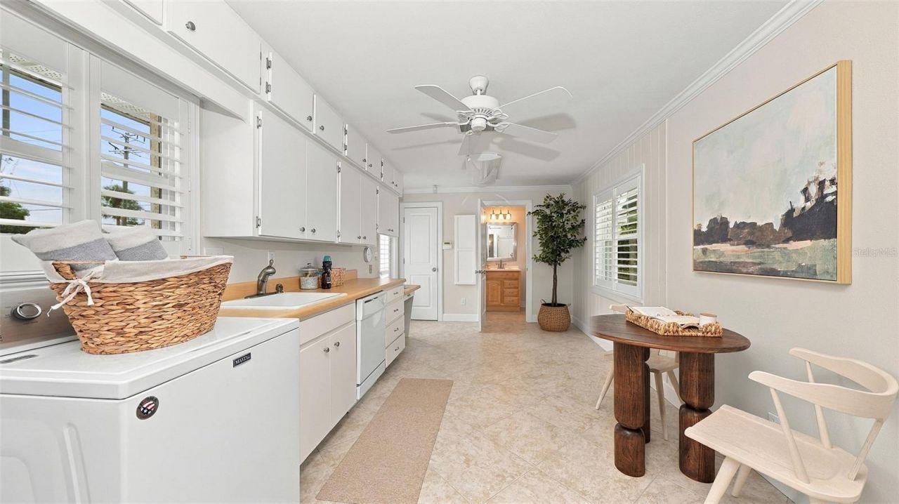 640 Granada Avenue, Venice, FL 34285 Photo
