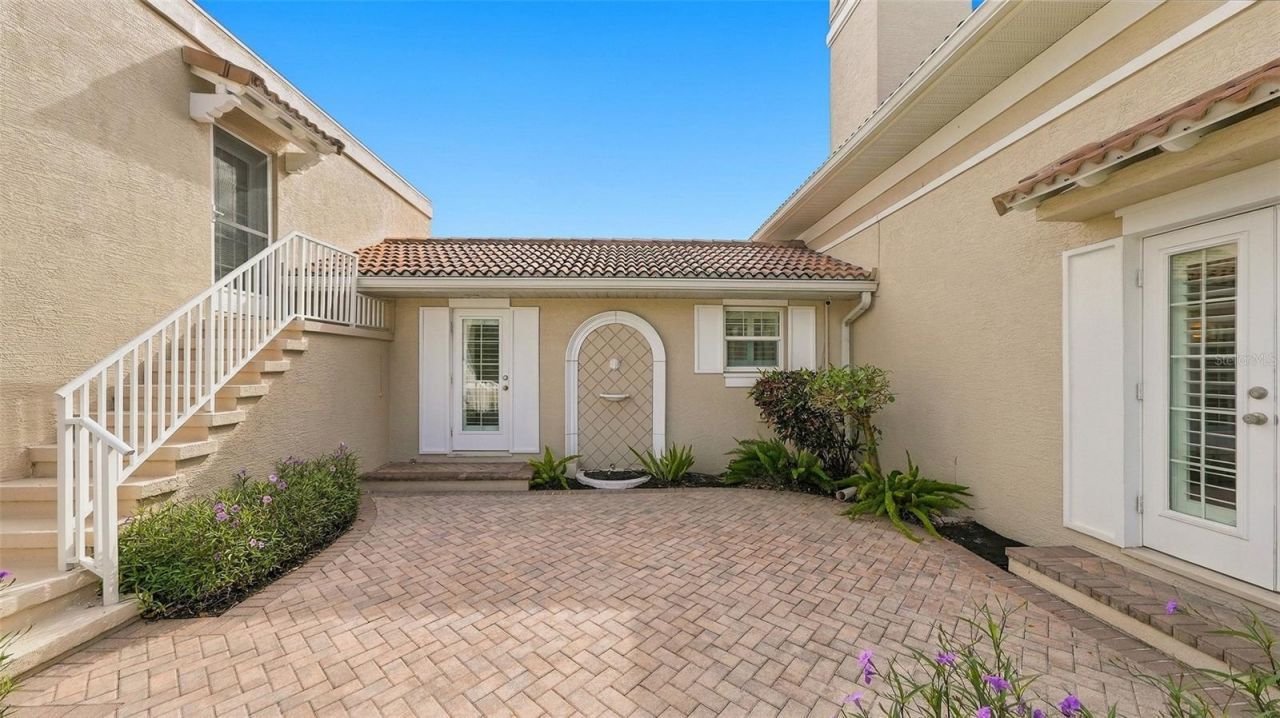 640 Granada Avenue, Venice, FL 34285 Photo