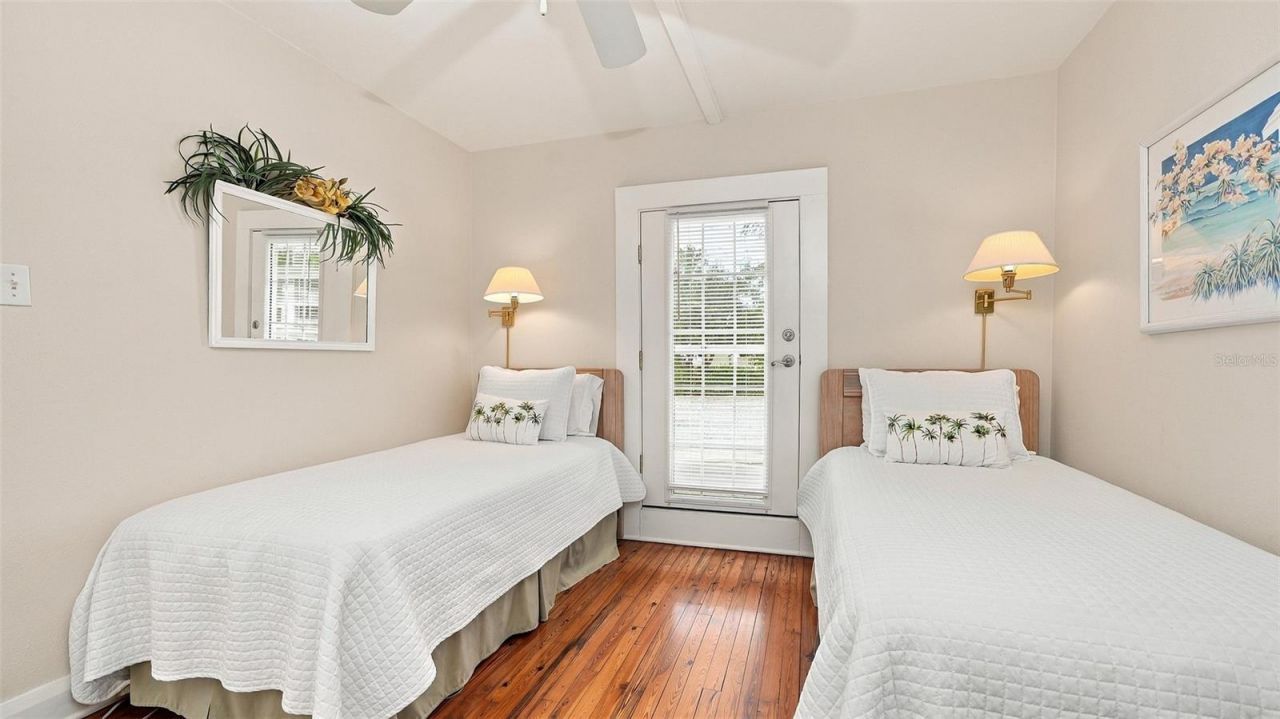 640 Granada Avenue, Venice, FL 34285 Photo