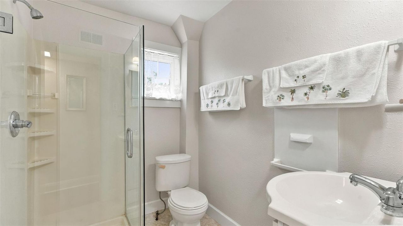 640 Granada Avenue, Venice, FL 34285 Photo