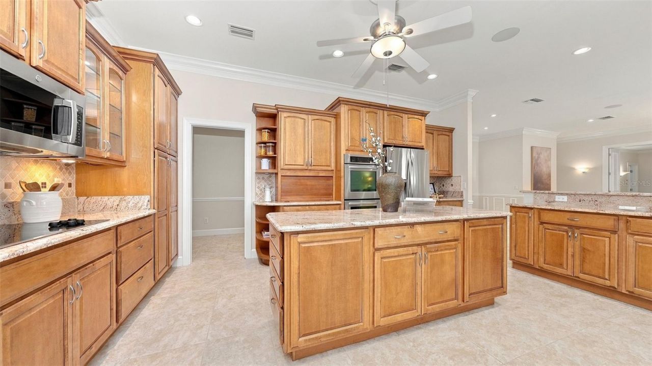 640 Granada Avenue, Venice, FL 34285 Photo