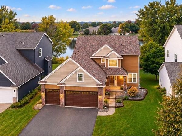 10996 Nassau Circle NE, Blaine, MN 55449