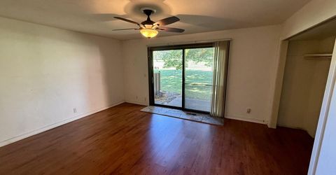 1949 S Villa Way, Reno, NV 89509 Photo