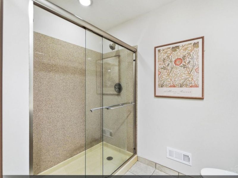1163 Gleneagles Court, Delhi Township, OH 45233 Photo 38