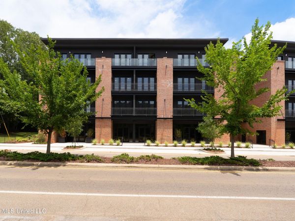 403 Russell Street, Starkville, MS 39759