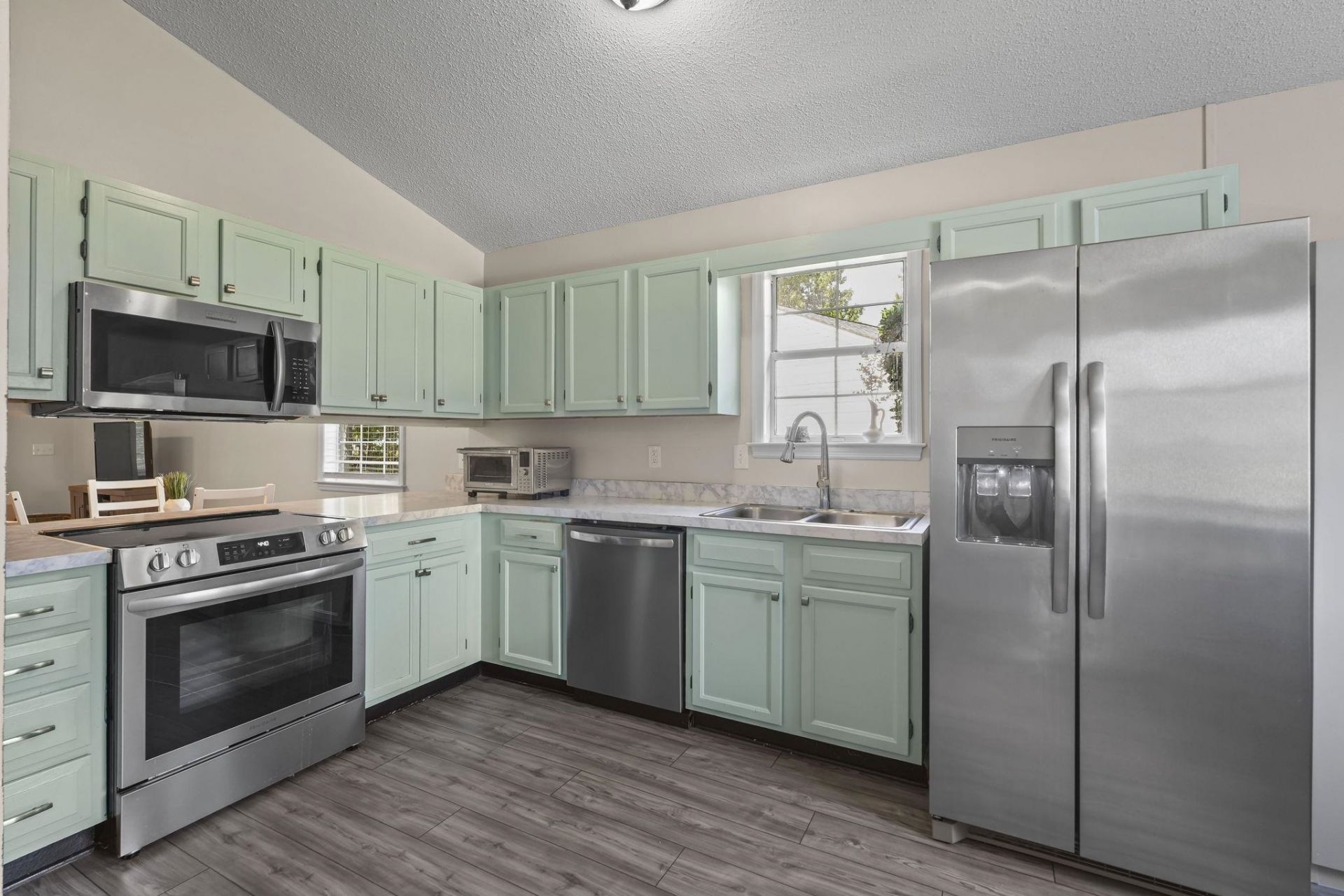 1223 Formby Ct. Photo 11