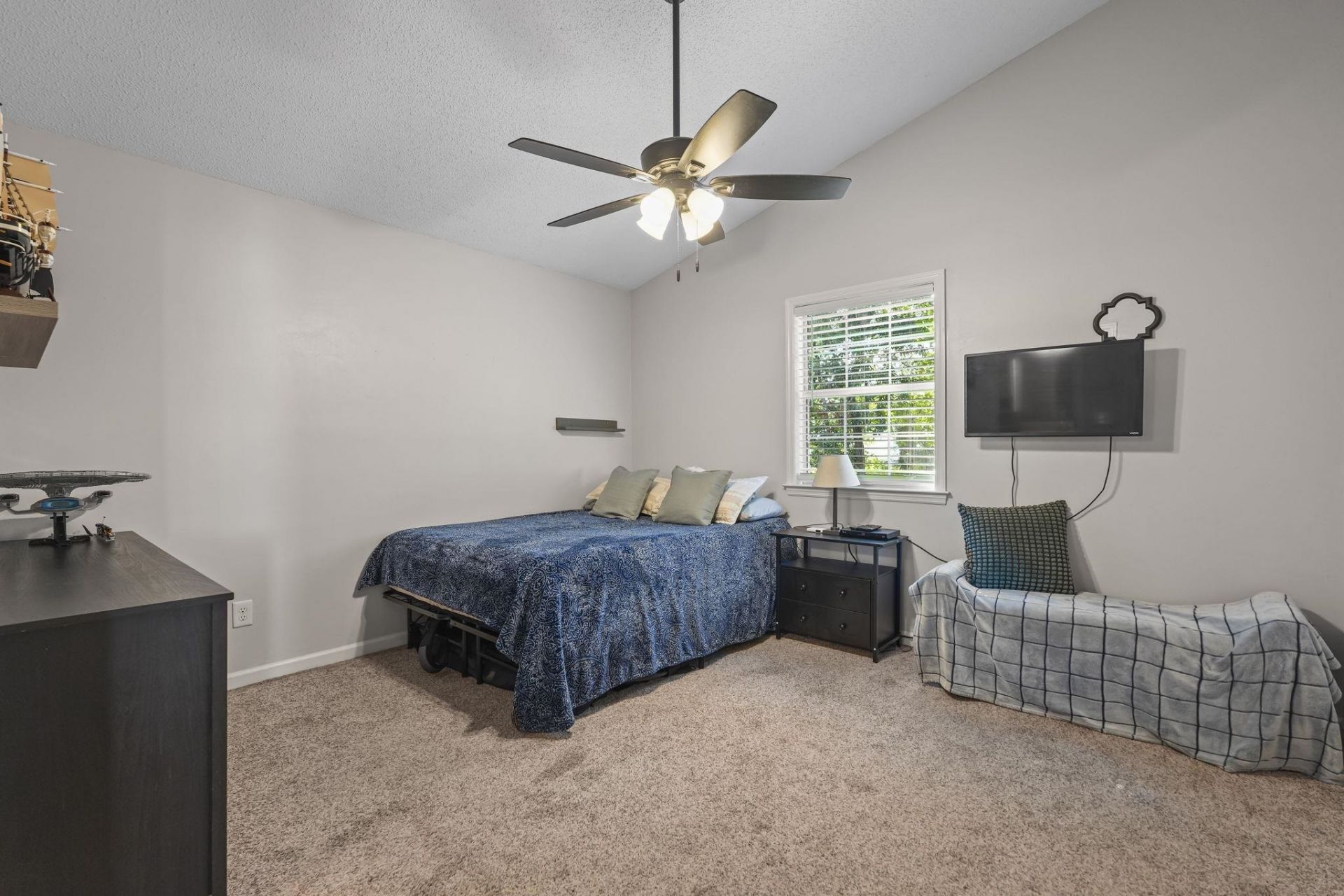 1223 Formby Ct. Photo 30