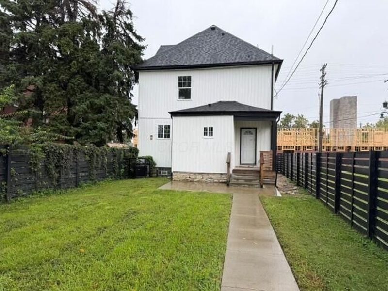 489 Saint Clair Avenue , Columbus, OH 43203 Photo 4