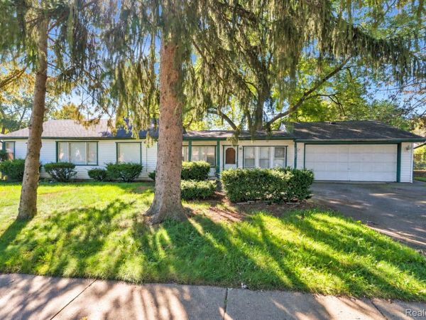 23423 Annapolis Street , Dearborn Heights, Mi 48125