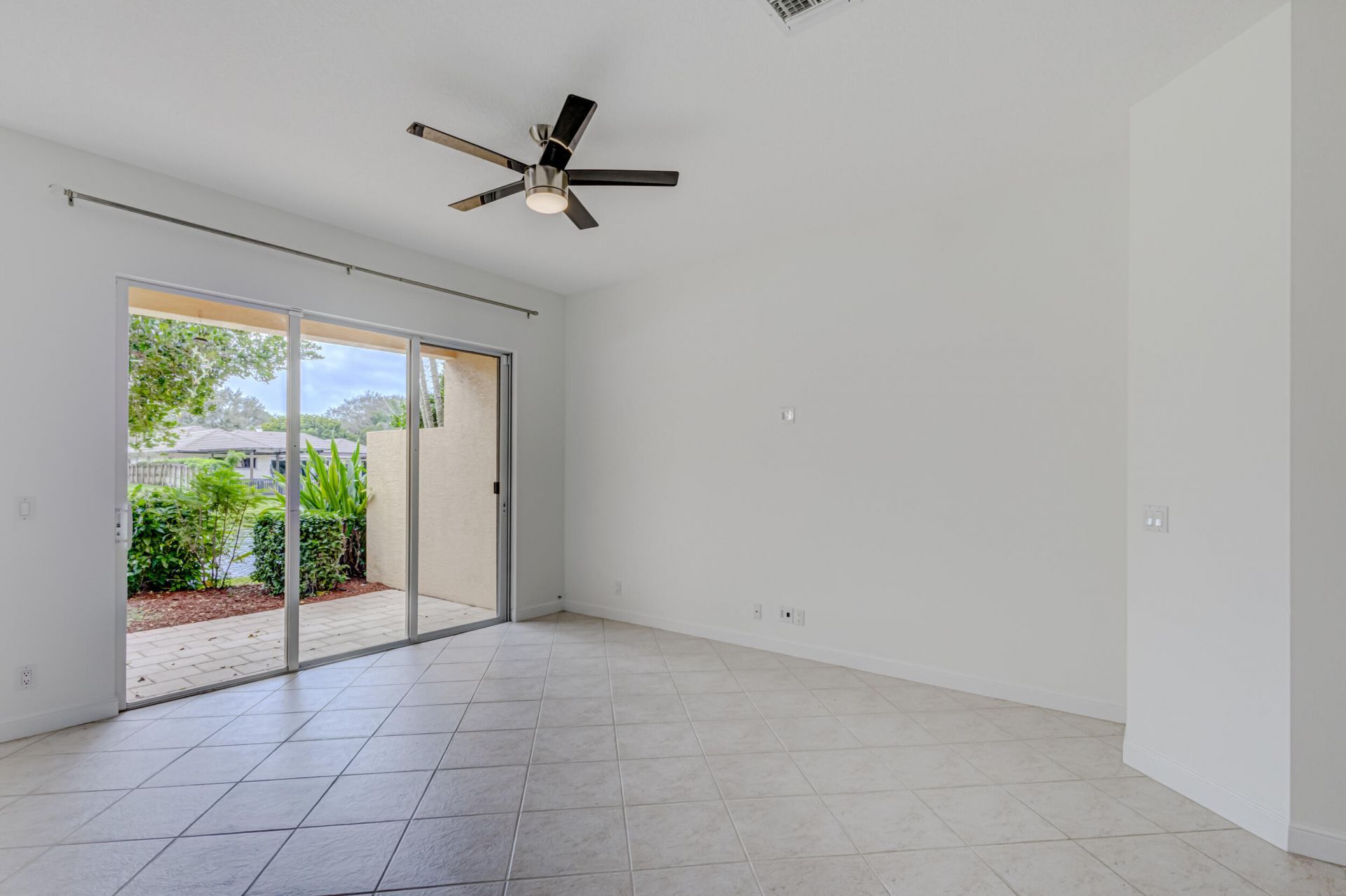 402 Commons Way, Palm Beach Gardens, FL 33418 Photo