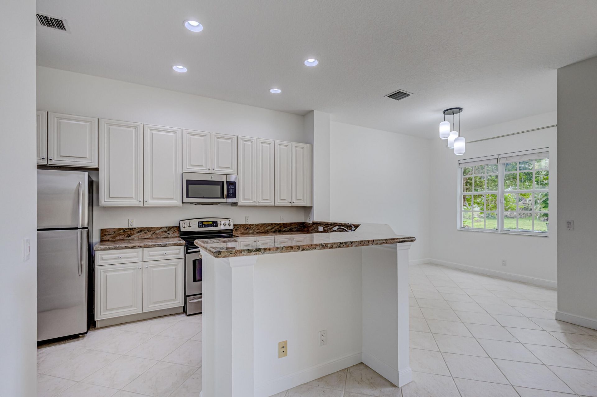 402 Commons Way, Palm Beach Gardens, FL 33418 Photo
