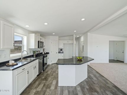 1440 Cooney Drive, Silver Springs, NV 89429 Photo