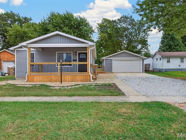 1514 N Jefferson Street, Litchfield, IL 62056