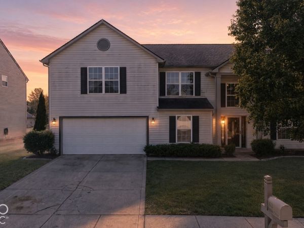 11633 Sinclair Drive , Indianapolis, IN 46235