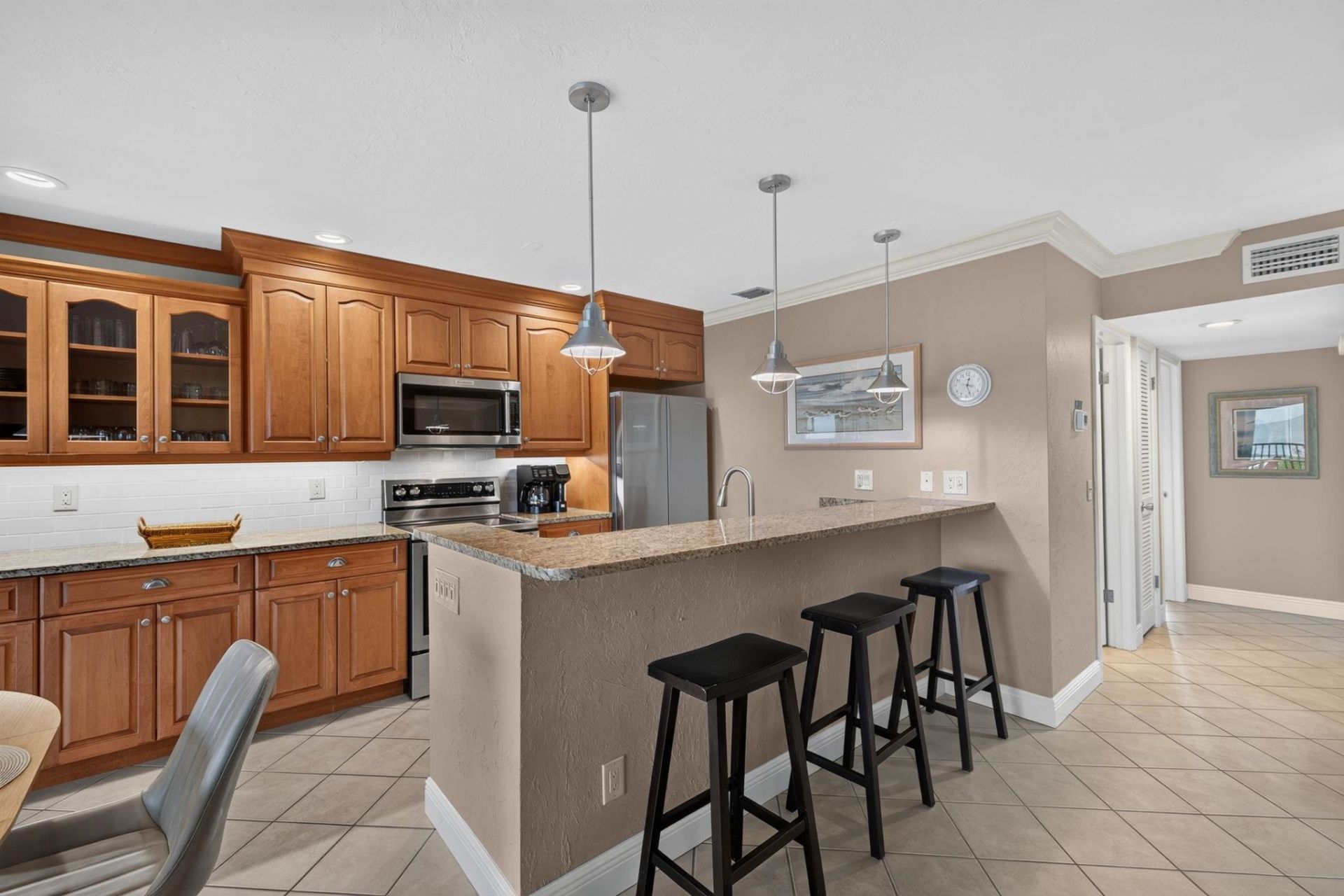 827 E Gulf Dr, Unit F-7, Sanibel, FL 33957 Photo