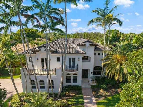 9461 SW 103rd St , Miami, FL 33176