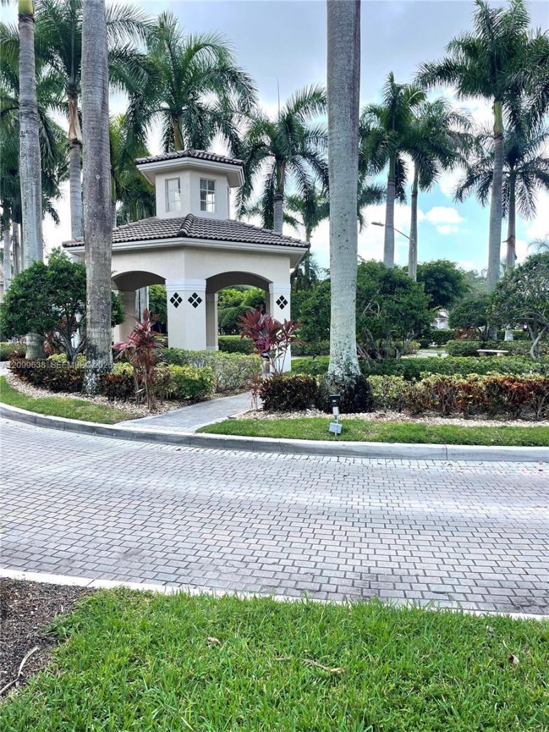 5640 NW 115th Ct , Unit 208, Doral, FL 33178 Photo