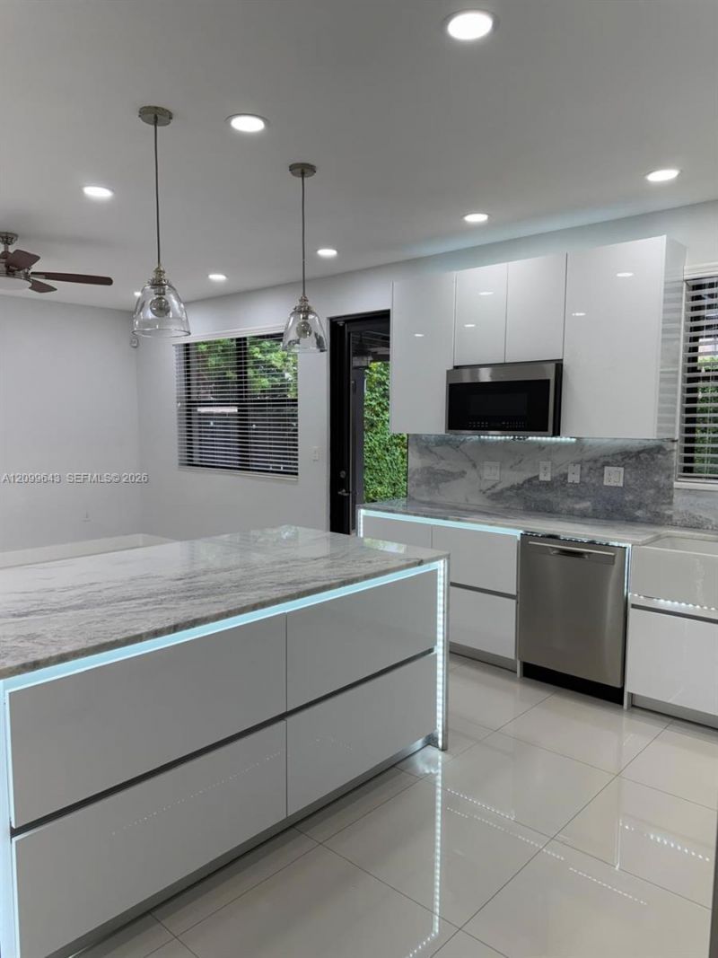 15413 SW 176th Ter, Unit 00, Miami, FL 33187 Photo