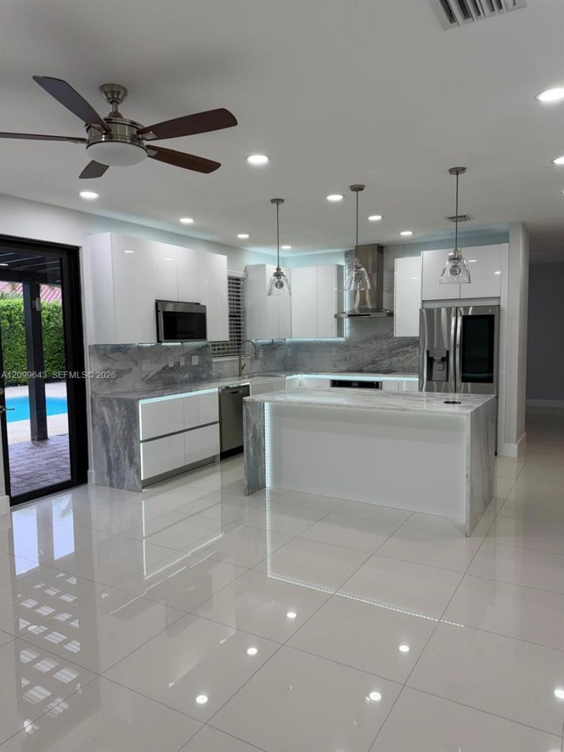 15413 SW 176th Ter, Unit 00, Miami, FL 33187 Photo
