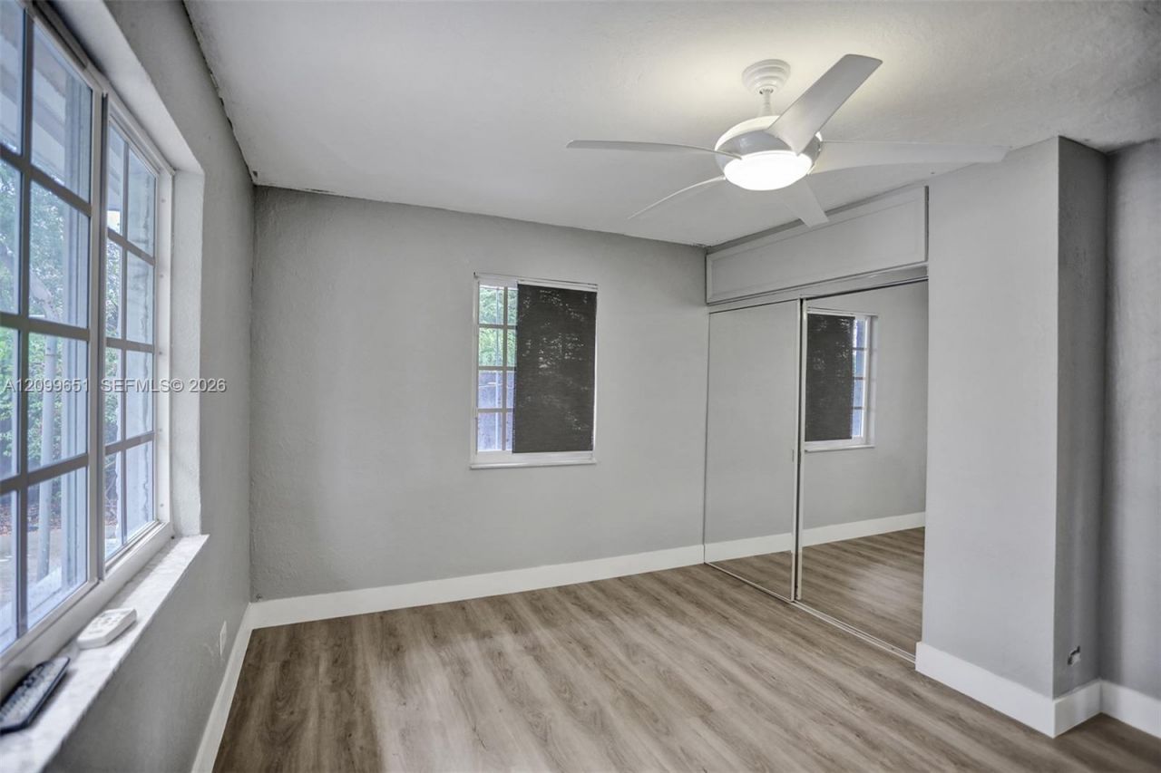 1699 NE 157th Ter , North Miami Beach, FL 33162 Photo