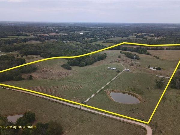 11782 NE County Road 13004 Road, Urich, MO 64788