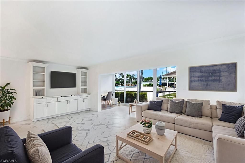 222 Harbour Dr , Unit 114, Naples, FL 34103 Photo