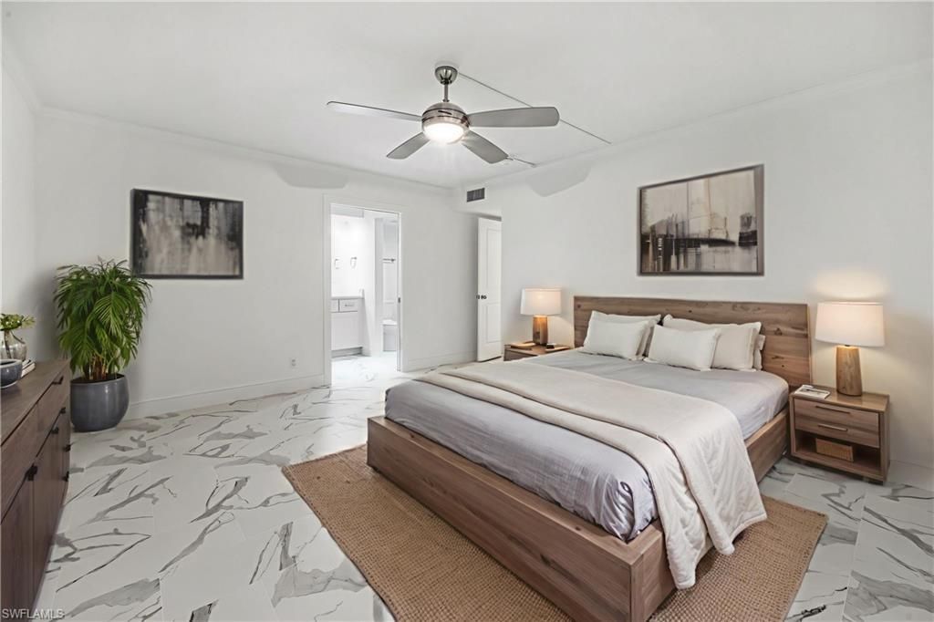 222 Harbour Dr , Unit 114, Naples, FL 34103 Photo