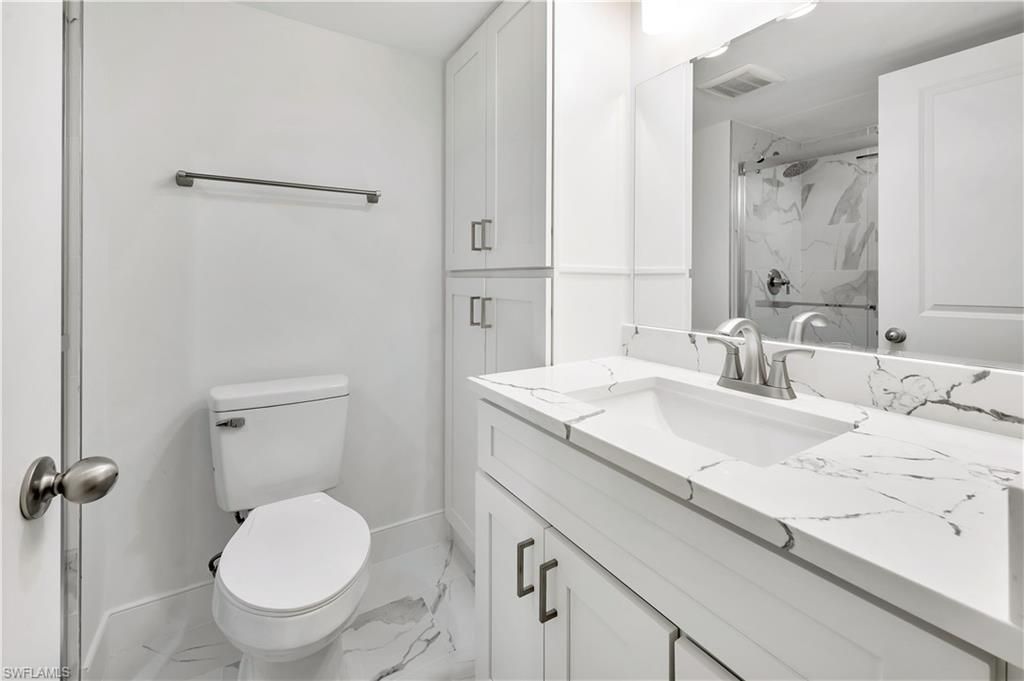 222 Harbour Dr , Unit 114, Naples, FL 34103 Photo