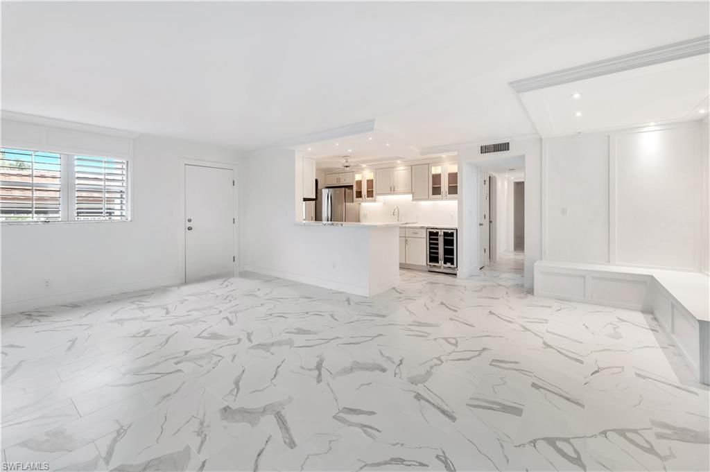 222 Harbour Dr , Unit 114, Naples, FL 34103 Photo