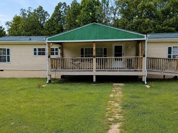 2985 James Walker Rd , Camden, TN 38320