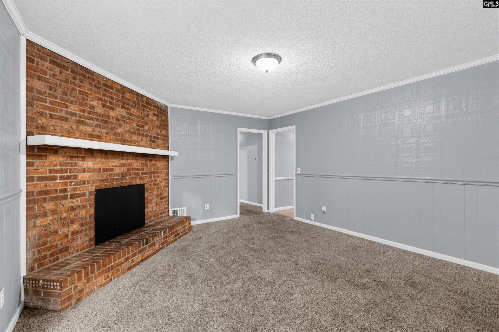 133 Summerhill Drive  Photo 11