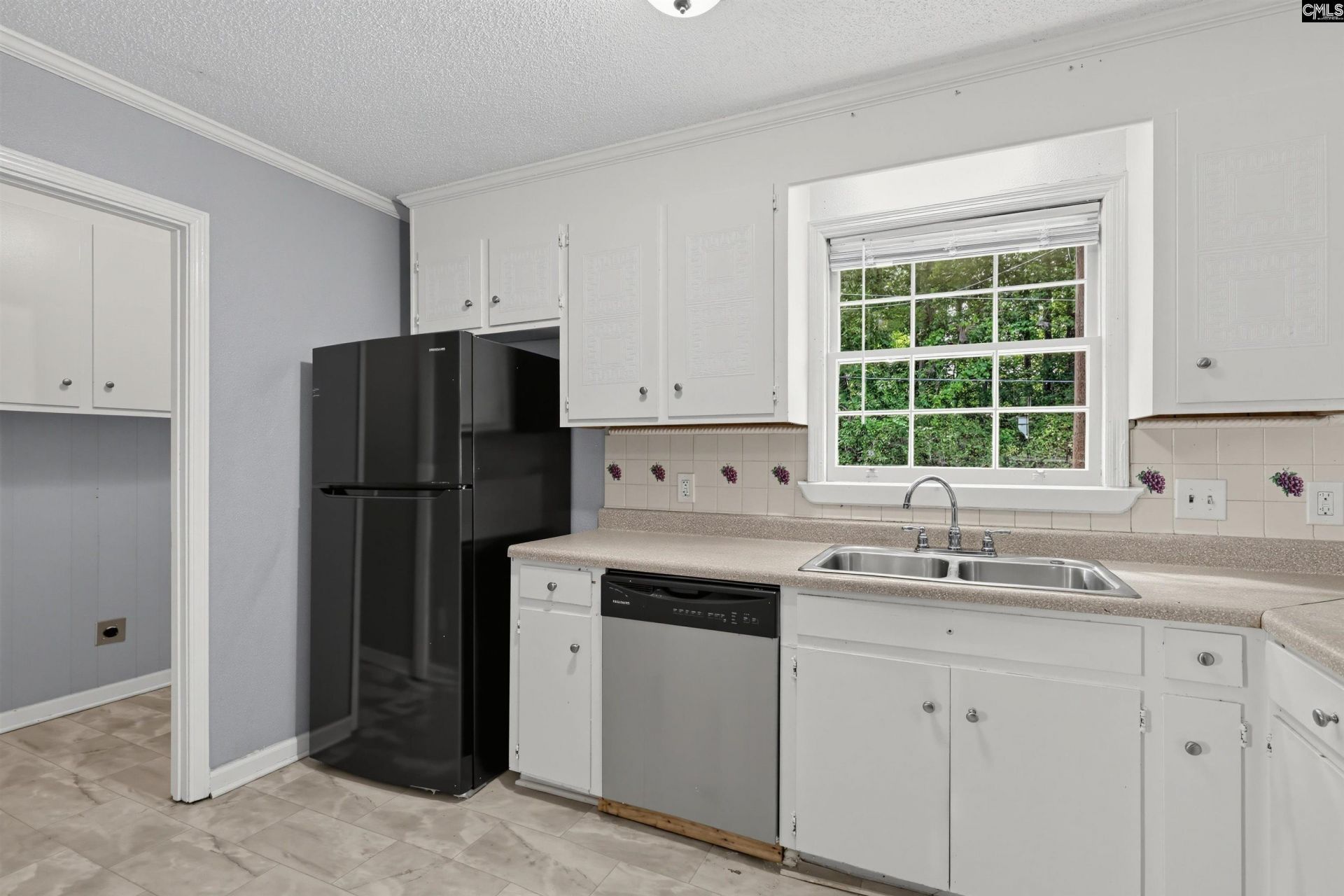 133 Summerhill Drive  Photo 15