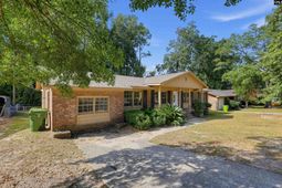 133 Summerhill Drive  photo 4
