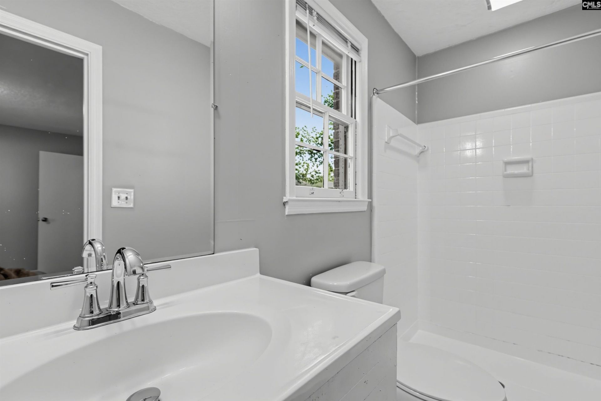 133 Summerhill Drive  Photo 24