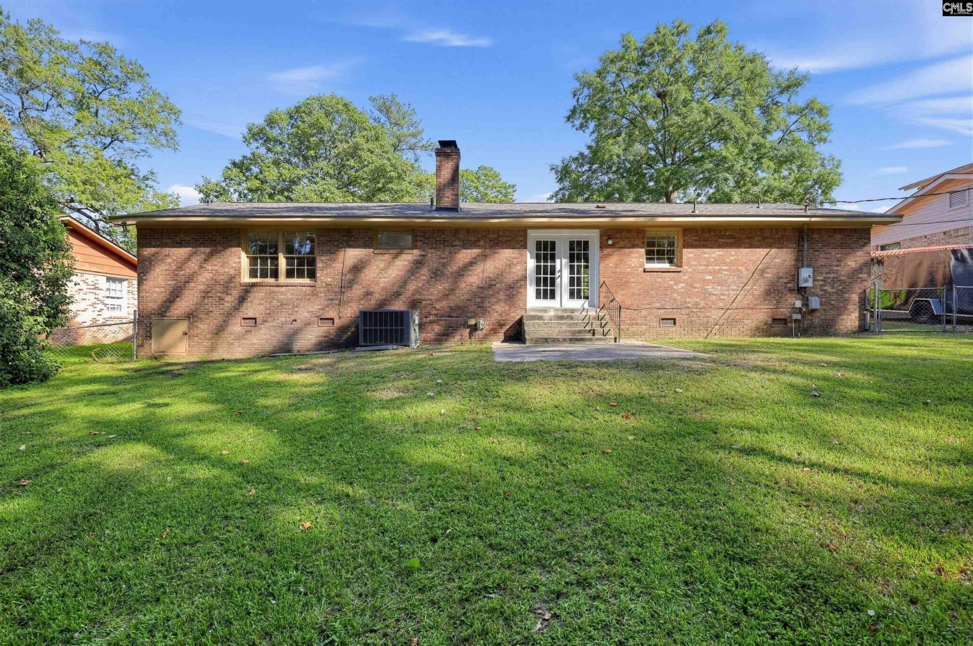 133 Summerhill Drive  Photo 31