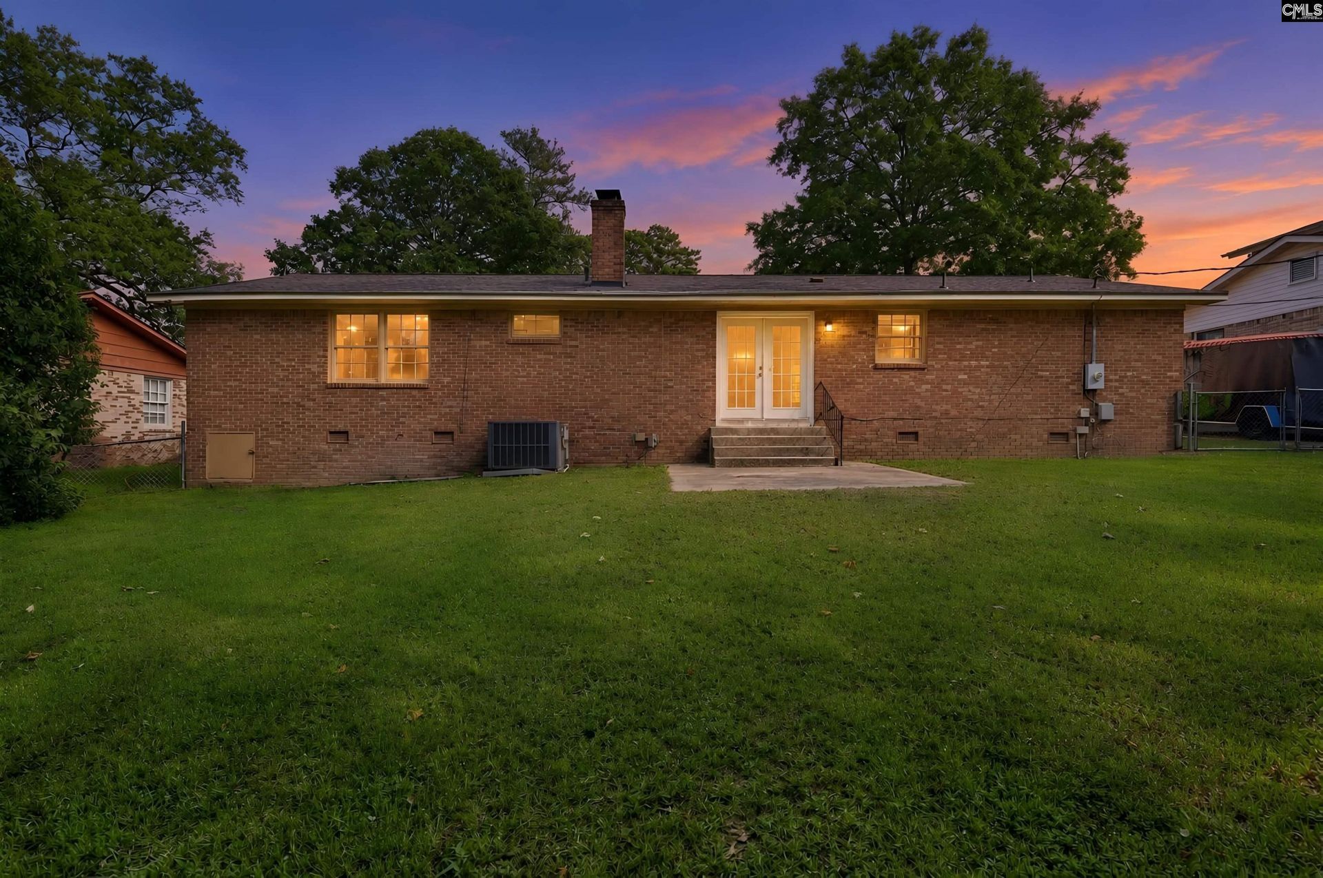 133 Summerhill Drive  Photo 33