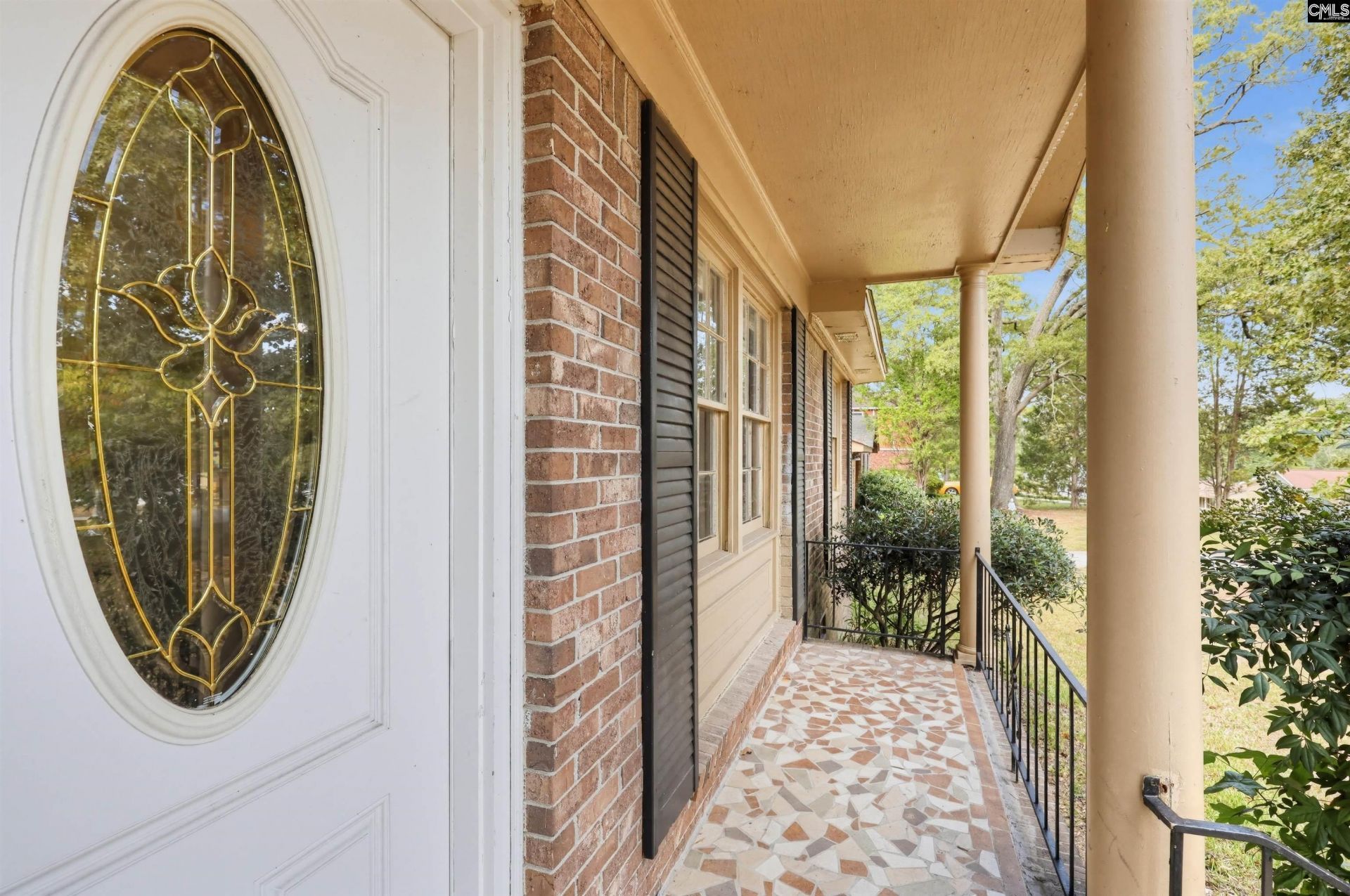 133 Summerhill Drive  Photo 5