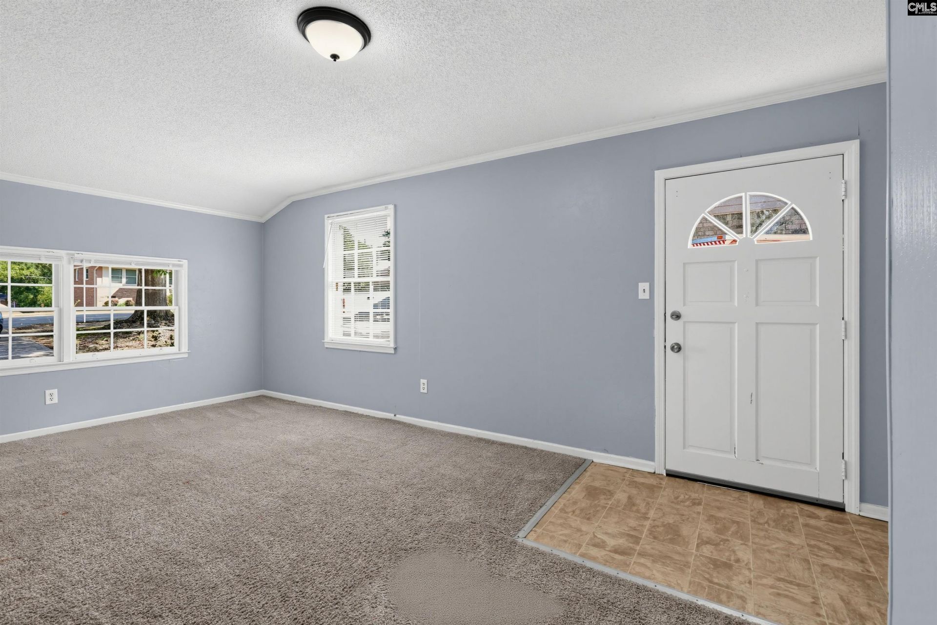 133 Summerhill Drive  Photo 7