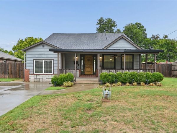 13 W 4th Street , Bixby, OK 74008