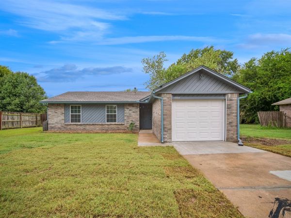 14004 S Poplar Street , Glenpool, OK 74033