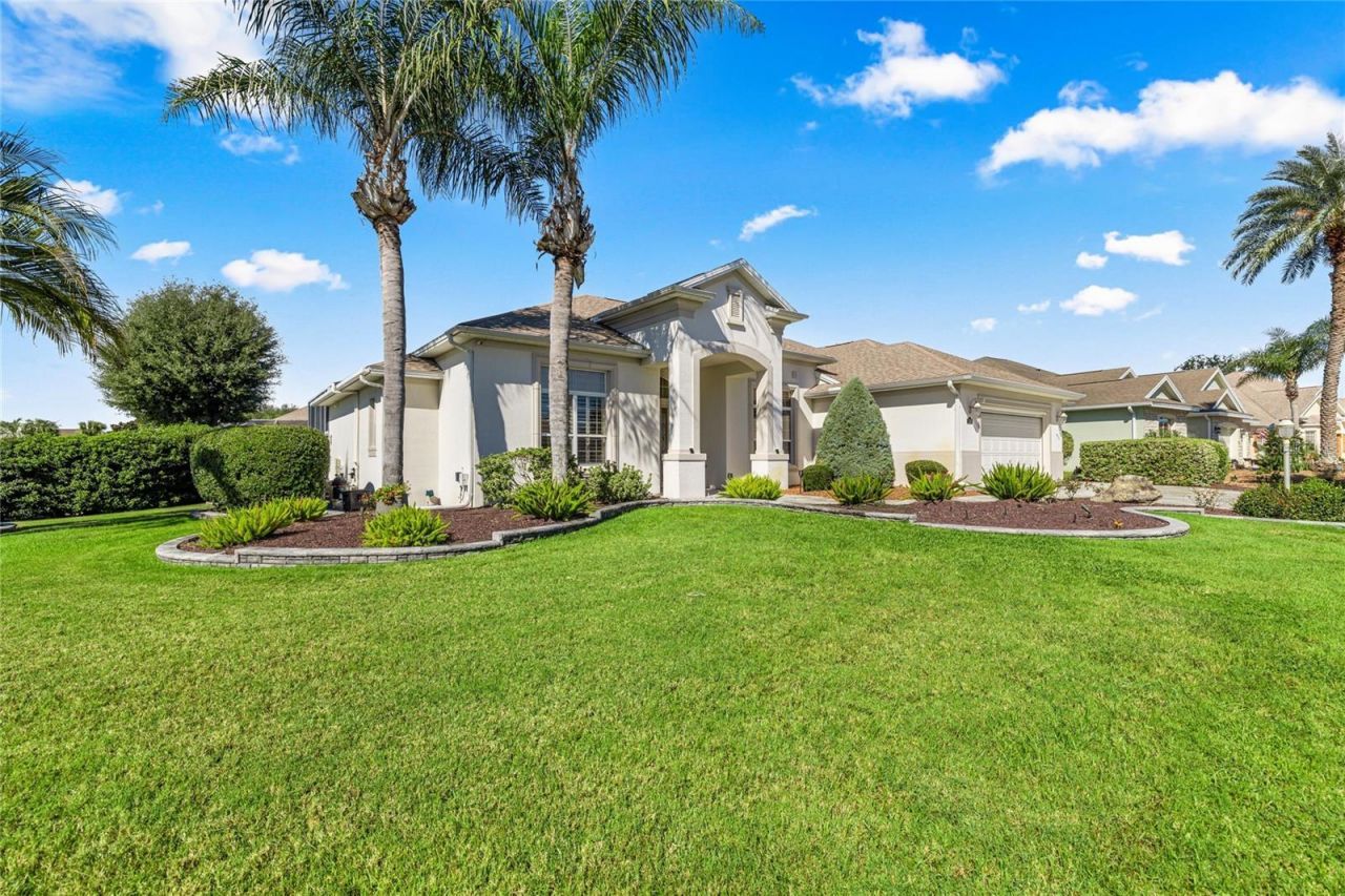 1126 Miona Shores Drive, The Villages, FL 32162 Photo