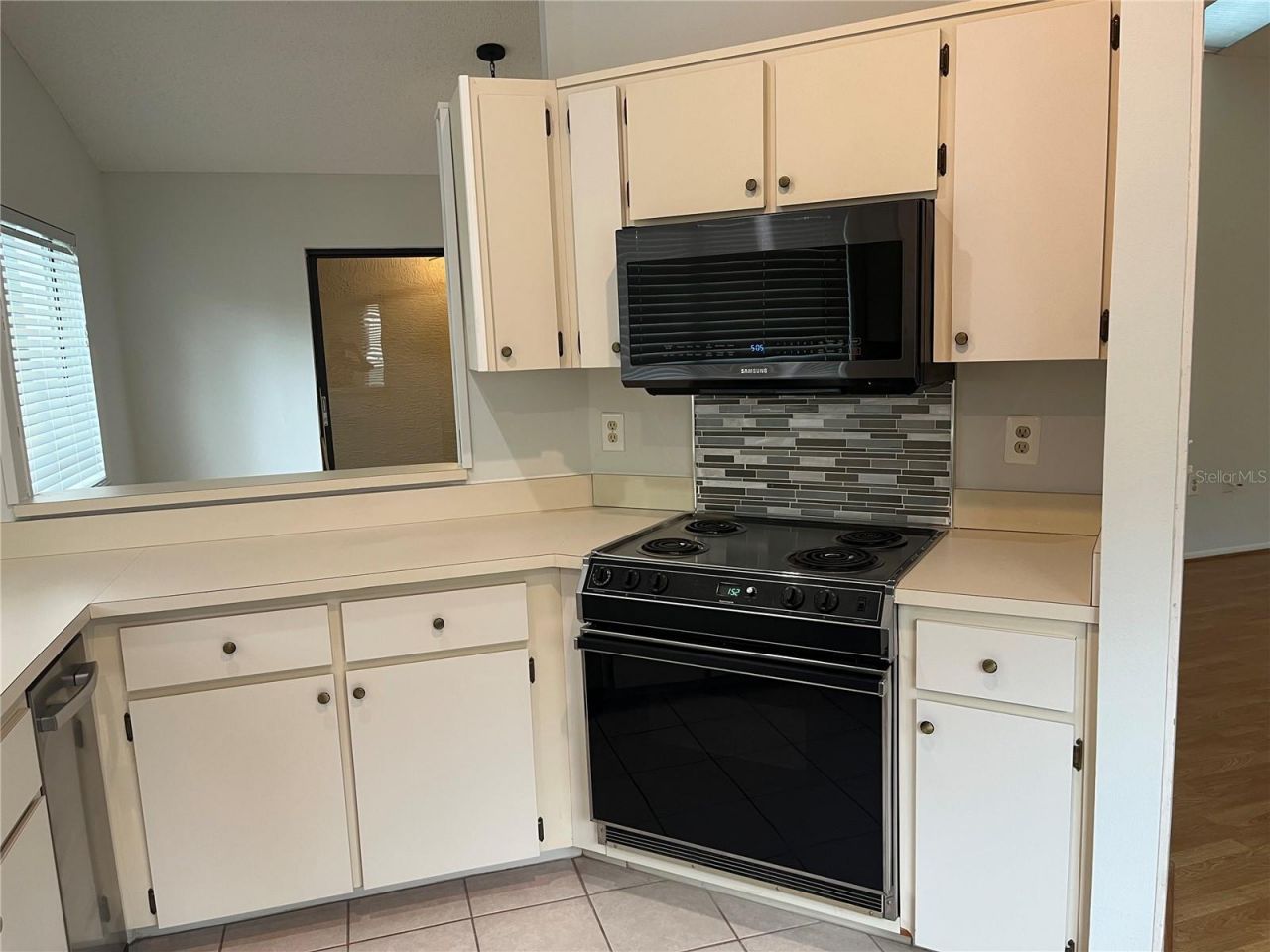 8180 Sturbridge Court , Unit C, Weeki Wachee, FL 34613 Photo