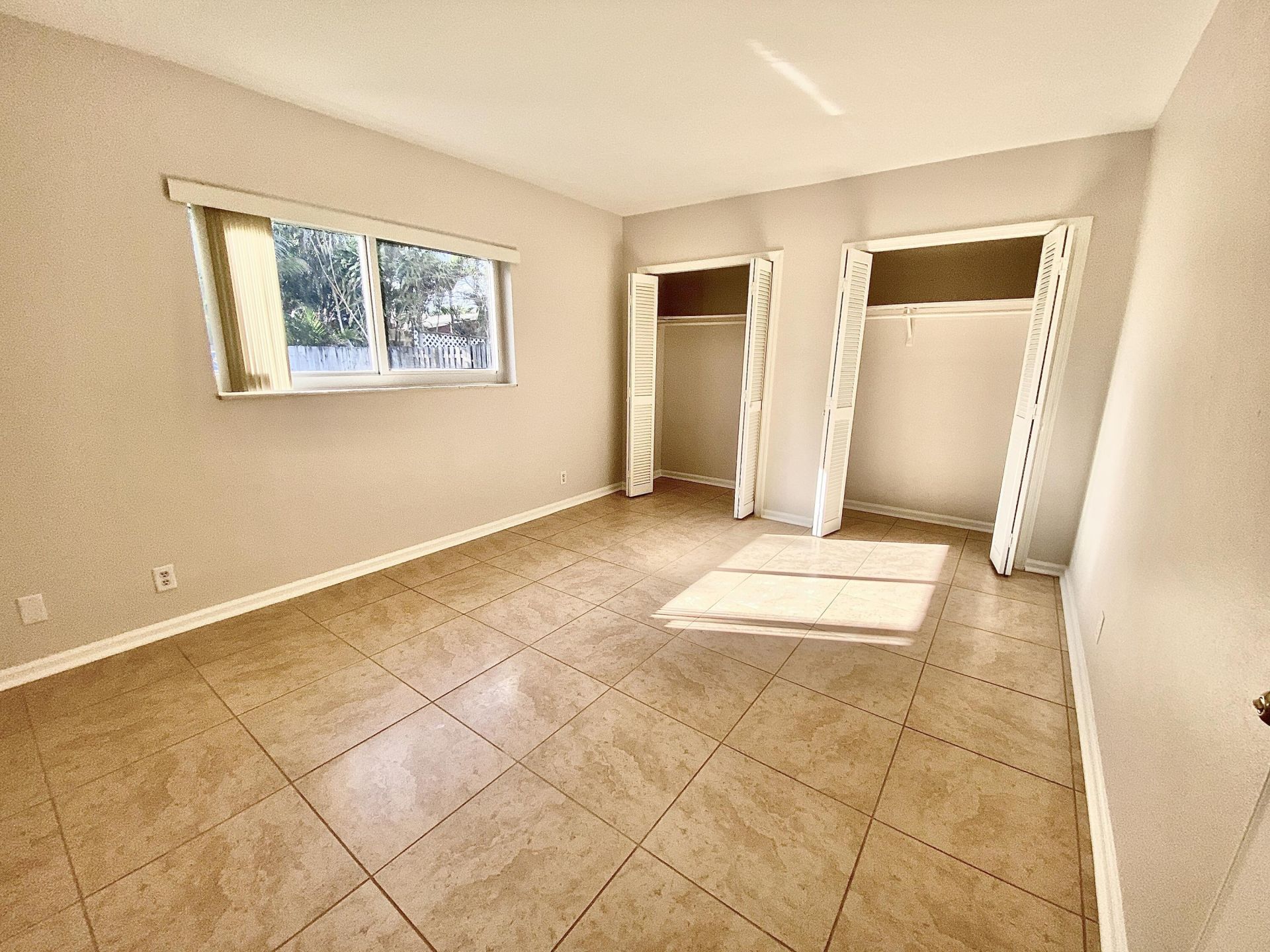 213 NE 9th Avenue, Deerfield Beach, FL 33441 Photo