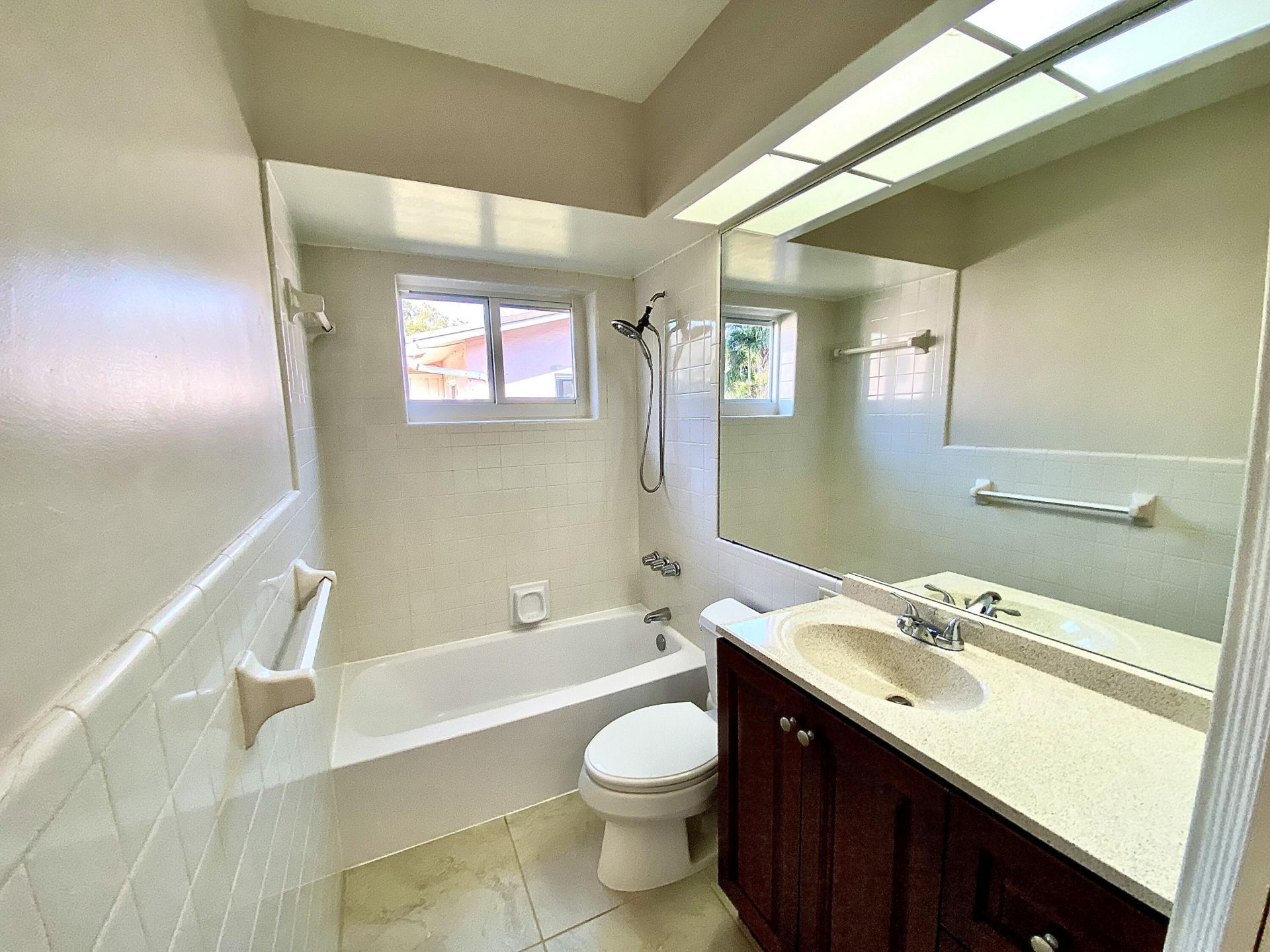 213 NE 9th Avenue, Deerfield Beach, FL 33441 Photo