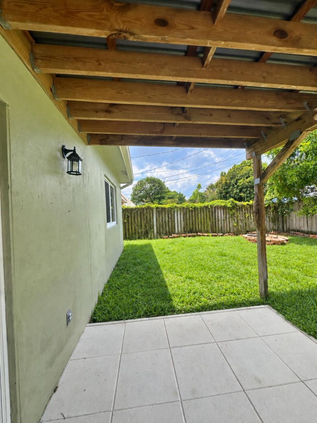 213 NE 9th Avenue, Deerfield Beach, FL 33441 Photo