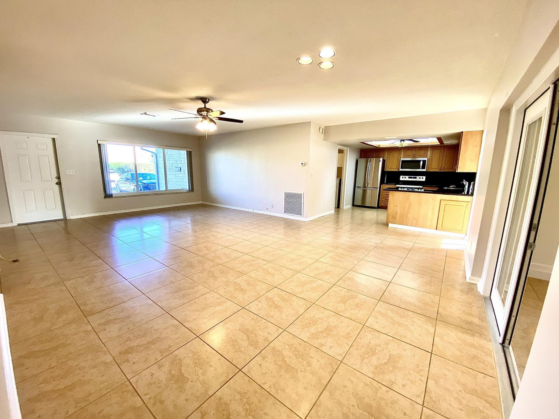 213 NE 9th Avenue, Deerfield Beach, FL 33441 Photo