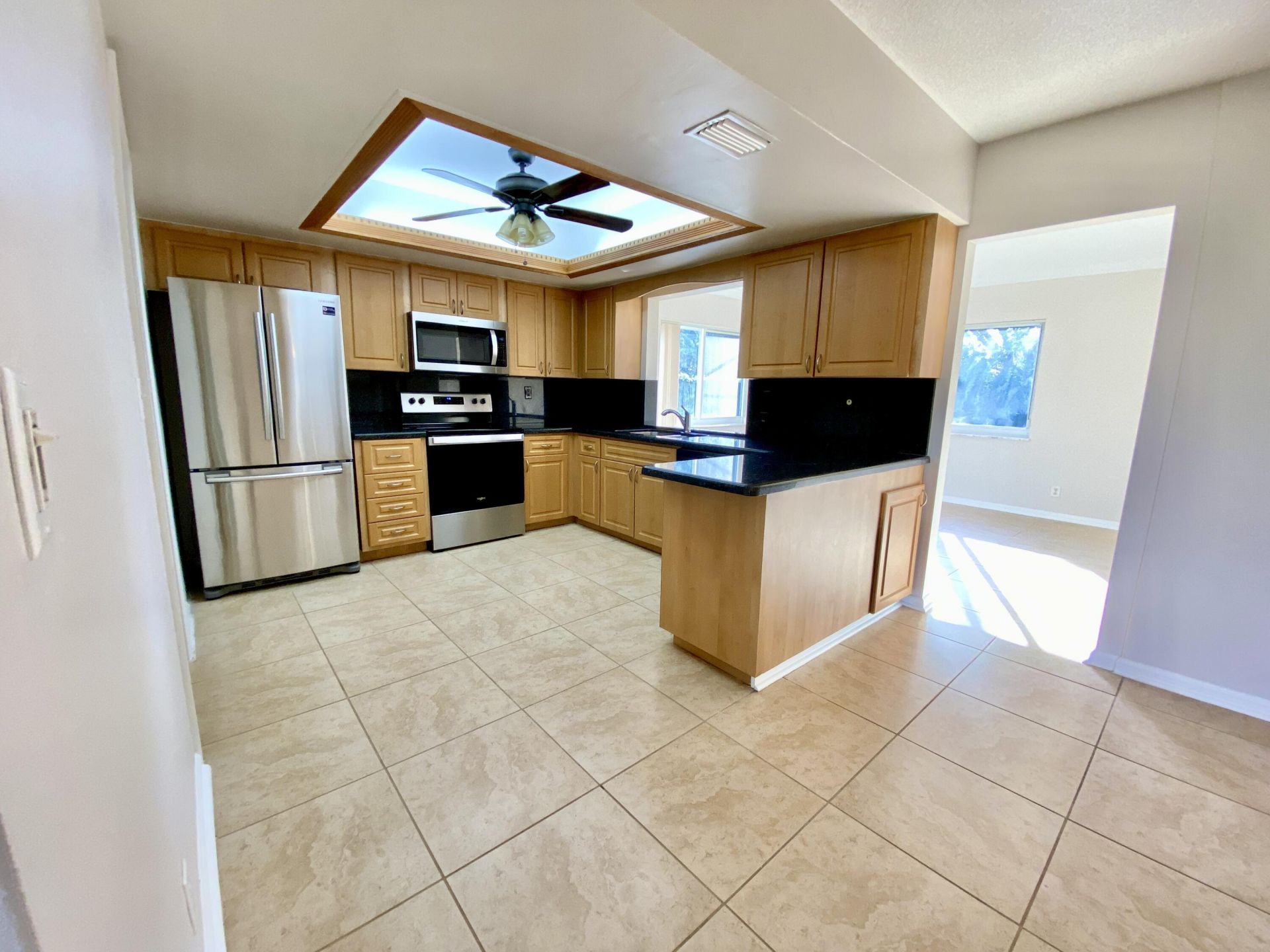 213 NE 9th Avenue, Deerfield Beach, FL 33441 Photo