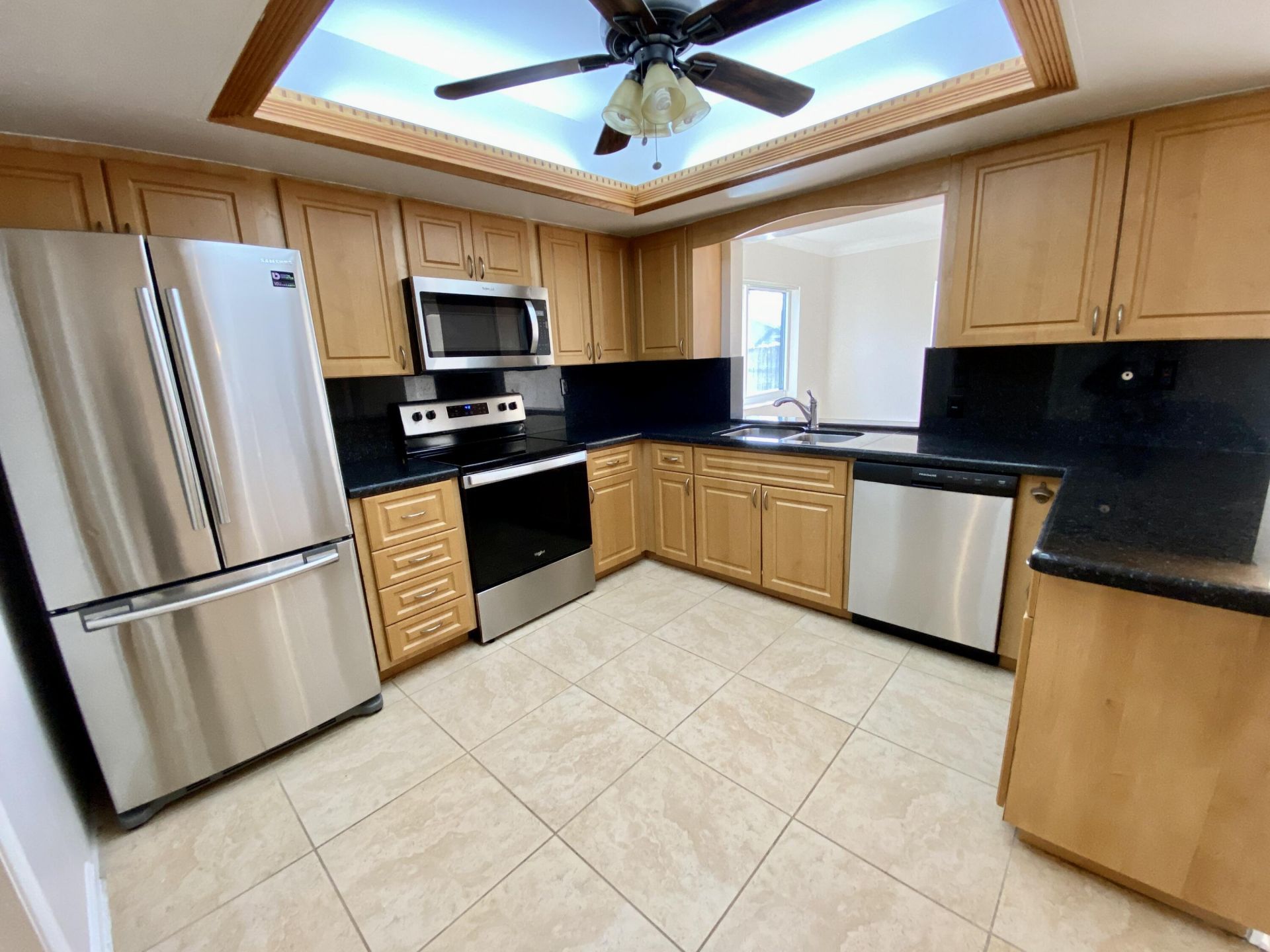 213 NE 9th Avenue, Deerfield Beach, FL 33441 Photo