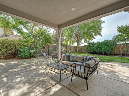 4924 Village Green Dr, El Dorado Hills, CA 95762 Photo