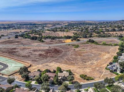 4924 Village Green Dr, El Dorado Hills, CA 95762 Photo